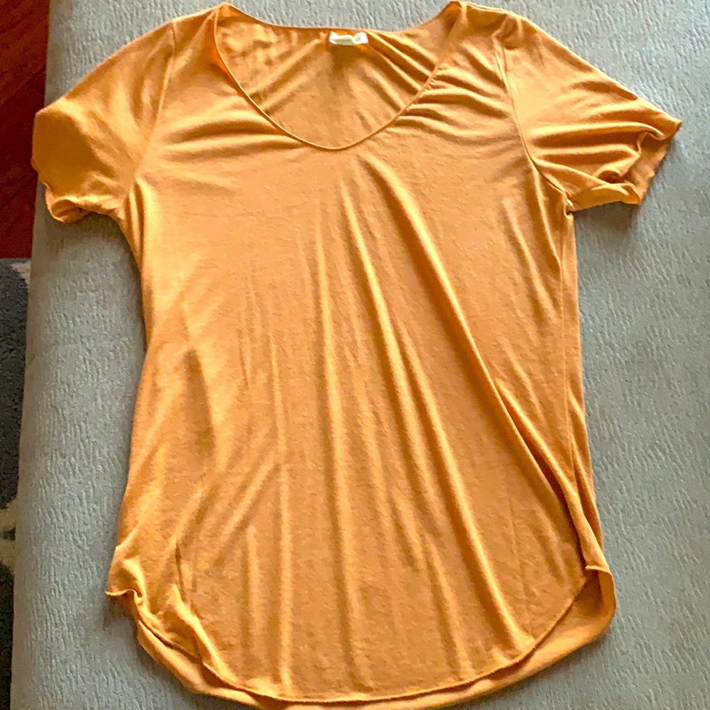 Orange T shirt from Fashion Nova